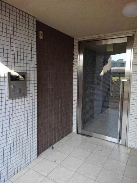 川崎市高津区北見方１丁目のマンション