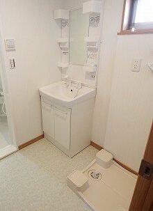 目黒区目黒本町６丁目のアパート