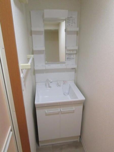 川崎市幸区塚越１丁目のマンション