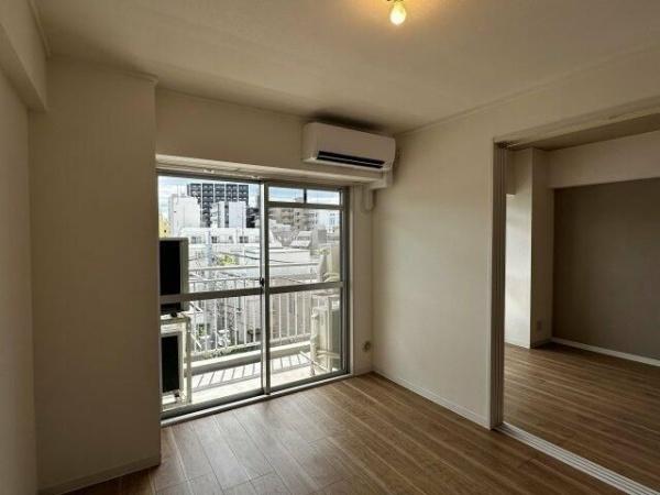 川崎市中原区新丸子東２丁目のマンション
