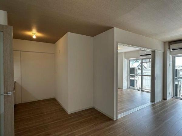 川崎市中原区新丸子東２丁目のマンション