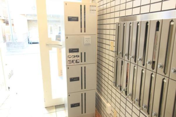 川崎市中原区新丸子町のマンション
