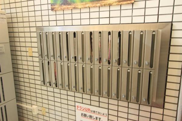 川崎市中原区新丸子町のマンション