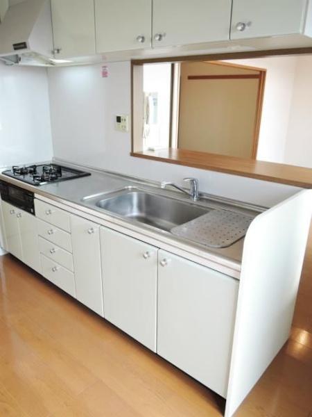 横浜市鶴見区鶴見中央４丁目のマンション