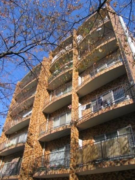 目黒区青葉台２丁目のマンション