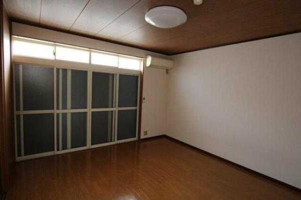 川崎市中原区上小田中１丁目のアパート