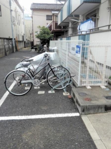 川崎市中原区新城５丁目のアパート