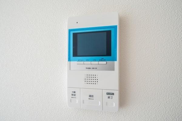 川崎市高津区千年新町のアパート