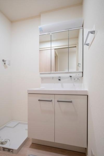 川崎市高津区千年新町のアパート