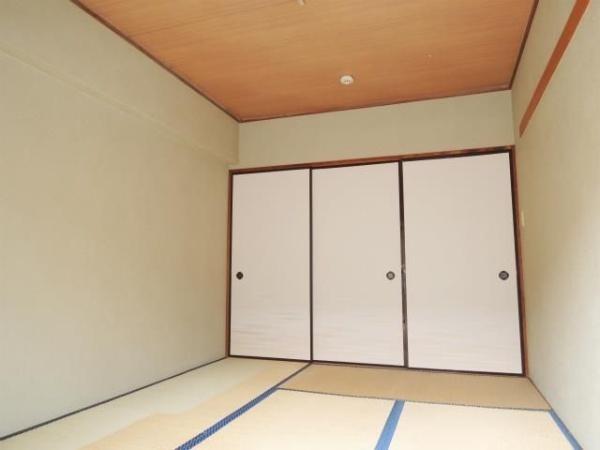 横浜市鶴見区平安町２丁目のマンション