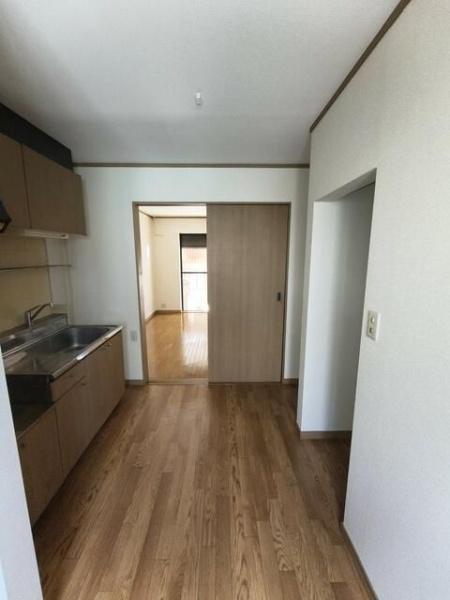 横浜市鶴見区平安町２丁目のマンション