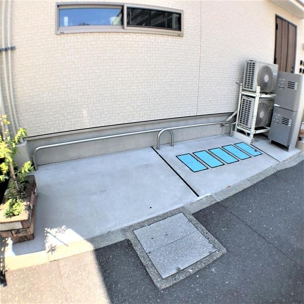川崎市幸区戸手本町２丁目のコーポ