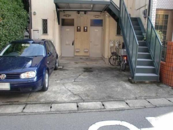 川崎市高津区溝口５丁目のアパート