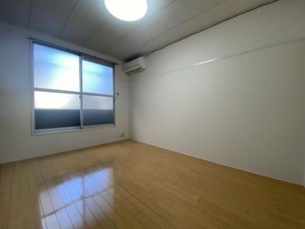 川崎市高津区溝口５丁目のアパート