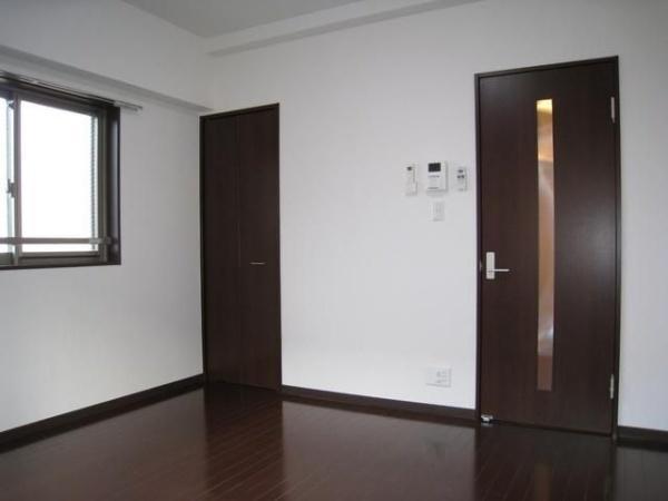 川崎市中原区新丸子東１丁目のマンション