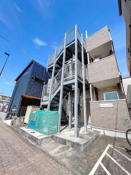 川崎市多摩区長尾４丁目のアパート
