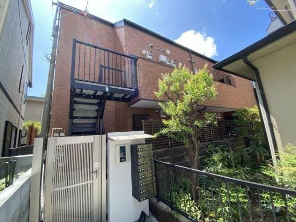 川崎市中原区上平間のアパート