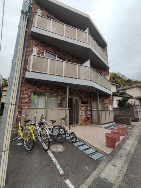 川崎市高津区下作延２丁目のマンション