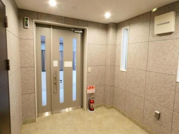目黒区目黒本町５丁目のマンション