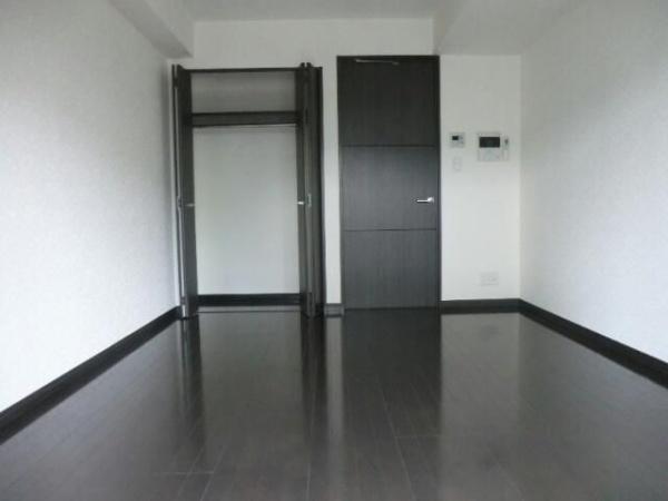 横浜市港北区新横浜３丁目のマンション