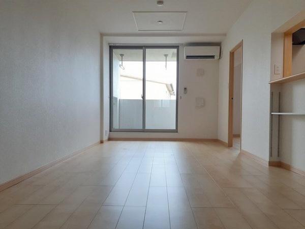 川崎市幸区南加瀬５丁目のマンション