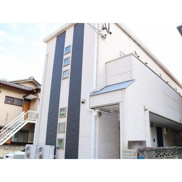 川崎市幸区古市場２丁目のアパート