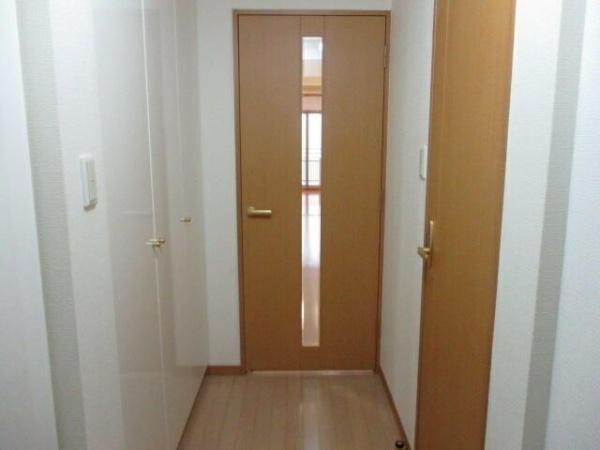 横浜市港北区新横浜３丁目のマンション