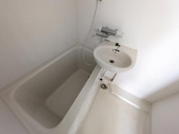 目黒区目黒本町２丁目のアパート