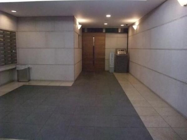 世田谷区下馬６丁目のマンション
