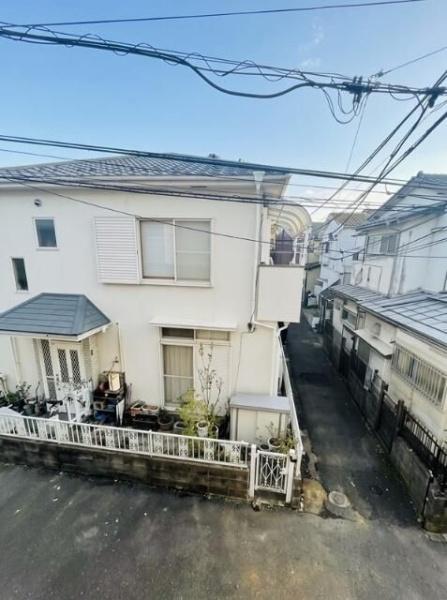 横浜市神奈川区大口通のアパート