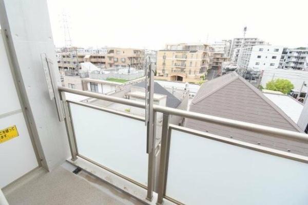 横浜市港北区日吉本町３丁目のマンション