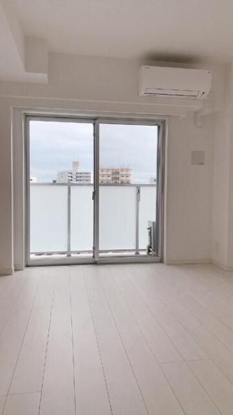 横浜市神奈川区七島町のマンション