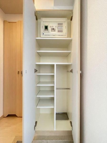 川崎市中原区新丸子町のマンション