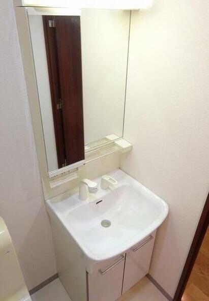 川崎市中原区下小田中４丁目のマンション