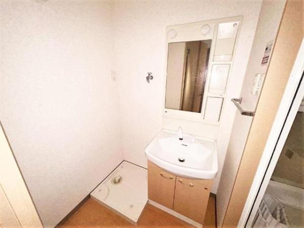 川崎市高津区梶ケ谷４丁目のマンション