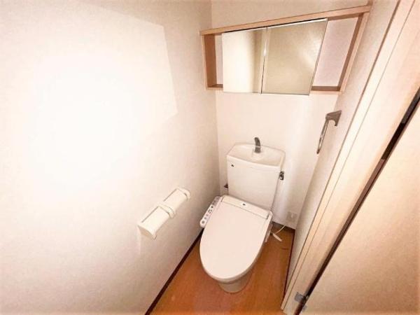 川崎市高津区梶ケ谷４丁目のマンション