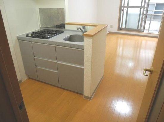 川崎市中原区下小田中３丁目のアパート