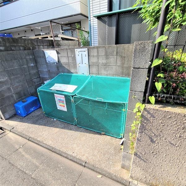 川崎市幸区南加瀬１丁目のハイツ