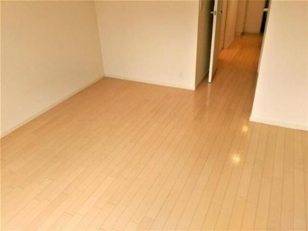 川崎市中原区上丸子山王町１丁目のアパート
