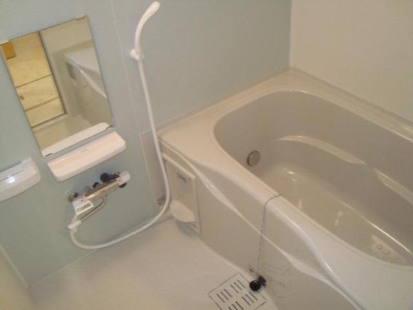 川崎市中原区上小田中５丁目のアパート