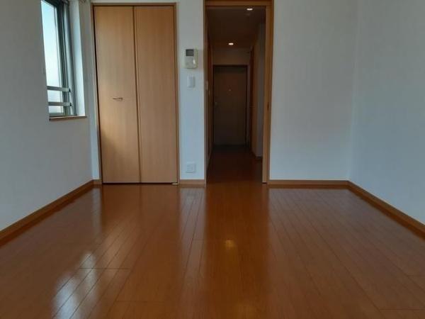 川崎市幸区南加瀬５丁目のマンション