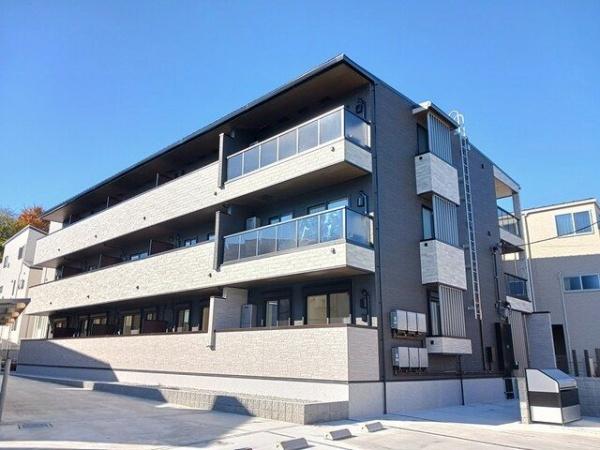 川崎市高津区上作延5丁目のアパート