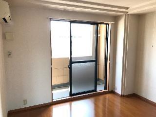 川崎市幸区小倉５丁目のマンション
