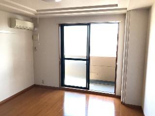 川崎市幸区小倉５丁目のマンション