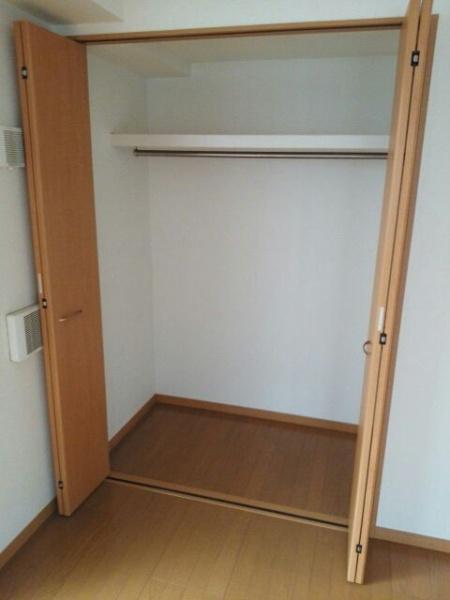 川崎市中原区宮内４丁目のマンション