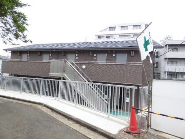 横浜市港北区富士塚2丁目のアパート