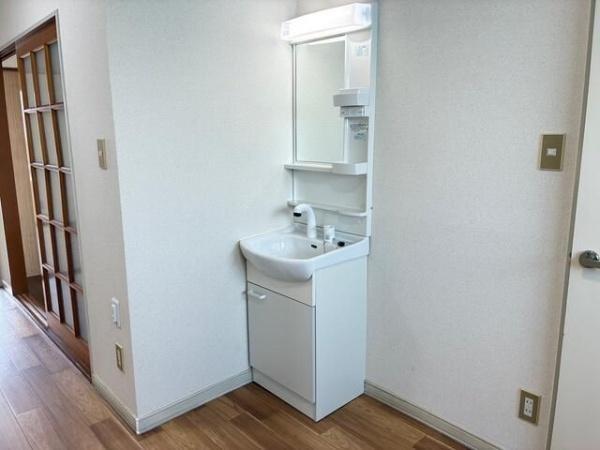 川崎市多摩区菅北浦１丁目のマンション