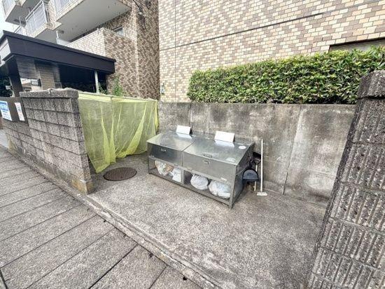 川崎市中原区下小田中２丁目のマンション