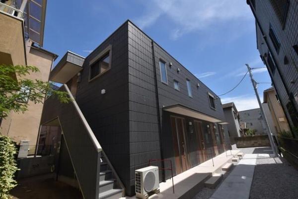 川崎市高津区瀬田のアパート
