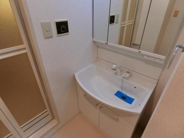 川崎市宮前区宮崎２丁目のマンション